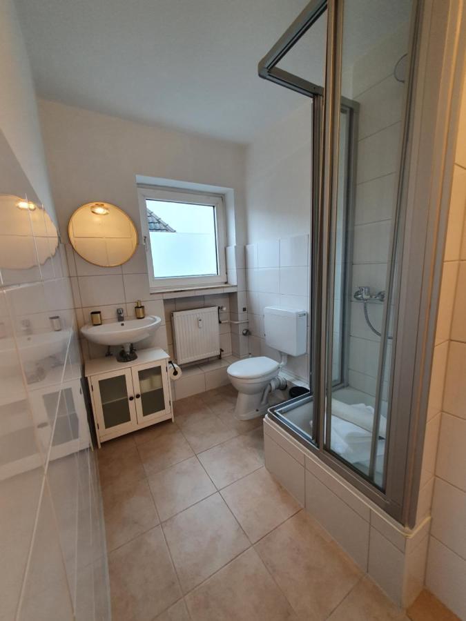 Melody Apartment Mit E-Ladesaeule Und Mobiler Klimaanlage Gelsenkirchen Exteriör bild